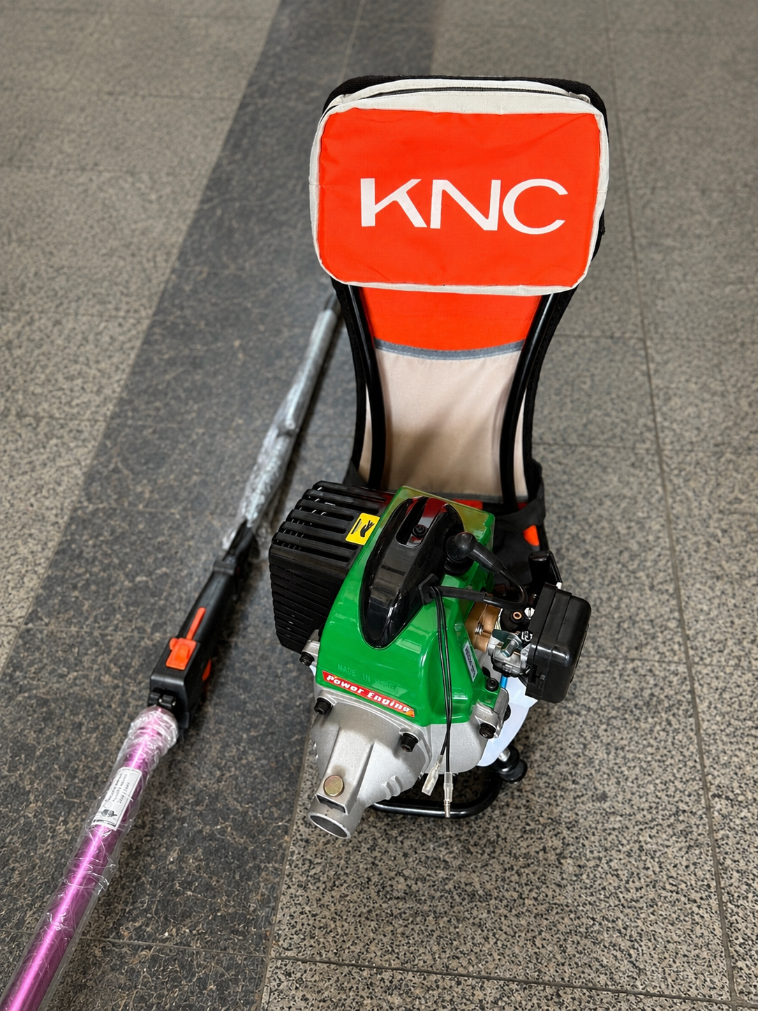 علفتراش کا ان سی کره اصلی (KNC)